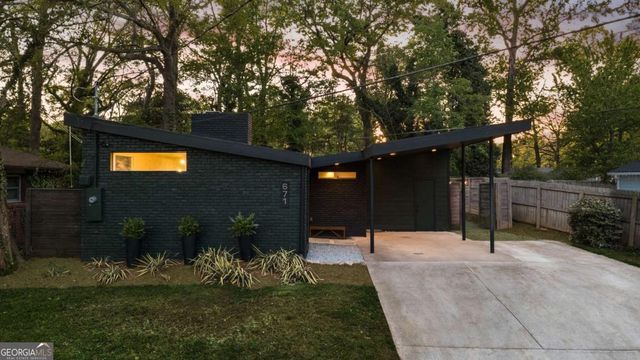 671 Clover Street SW, Atlanta, GA 30310