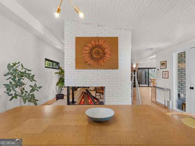 671 Clover Street SW, Atlanta, GA 30310