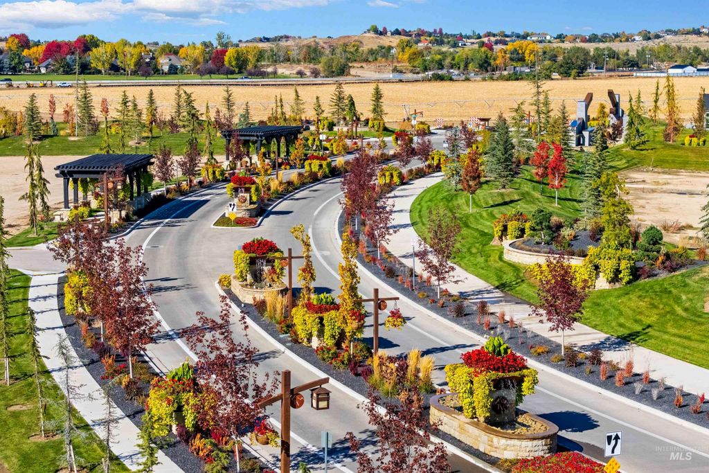 3631 N Harvest Moon Way, Eagle, ID 83616 photo 6