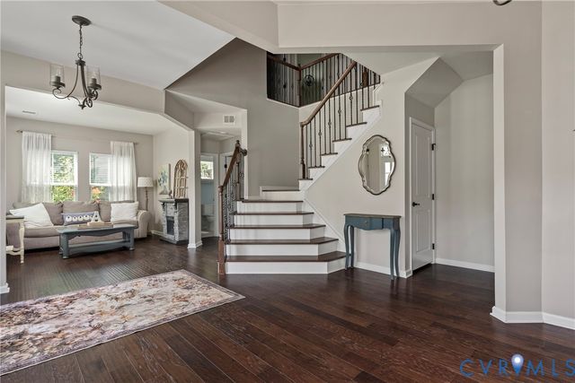 11612 Rolling Leaf Ln, Glen Allen, VA 23059