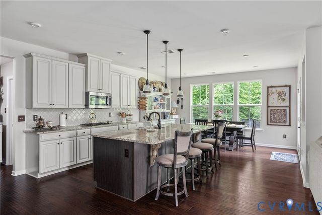 11612 Rolling Leaf Ln, Glen Allen, VA 23059