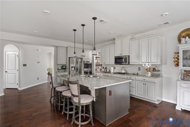 11612 Rolling Leaf Ln, Glen Allen, VA 23059