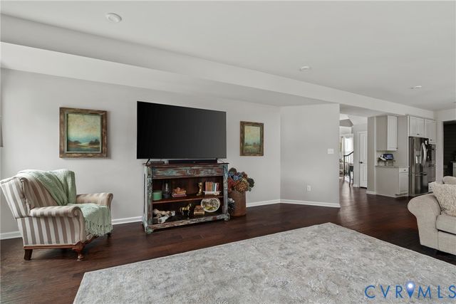 11612 Rolling Leaf Ln, Glen Allen, VA 23059