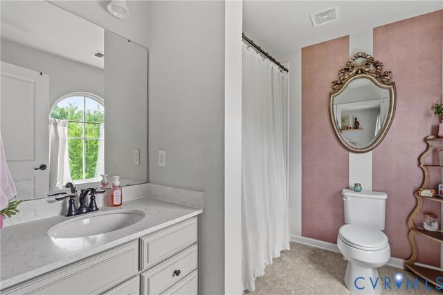 11612 Rolling Leaf Ln, Glen Allen, VA 23059