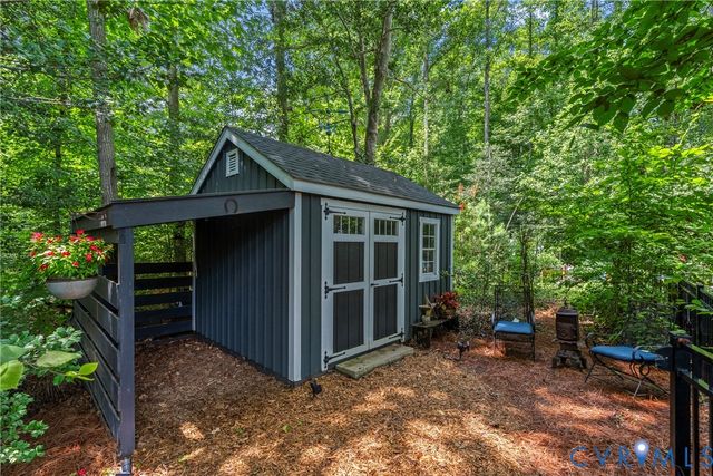 11612 Rolling Leaf Ln, Glen Allen, VA 23059