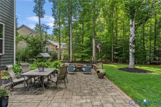 11612 Rolling Leaf Ln, Glen Allen, VA 23059