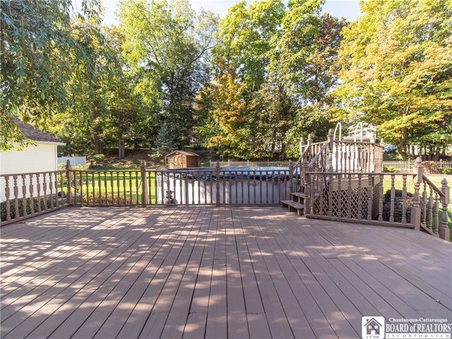 31 Liberty Street, Pomfret, NY 14063