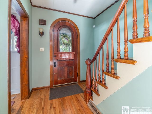 31 Liberty Street, Pomfret, NY 14063