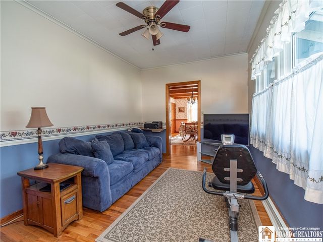 31 Liberty Street, Pomfret, NY 14063