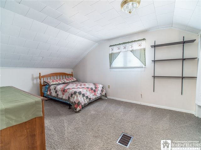 31 Liberty Street, Pomfret, NY 14063