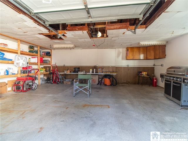 31 Liberty Street, Pomfret, NY 14063