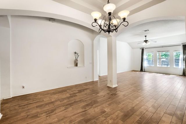 19009 Leigh LN, Pflugerville, TX 78660