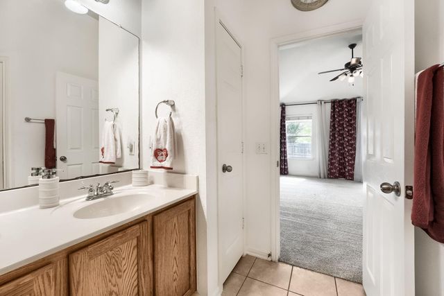 19009 Leigh LN, Pflugerville, TX 78660