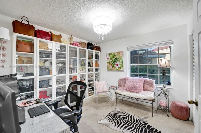 2019 Cove Ln, Weston, FL 33326