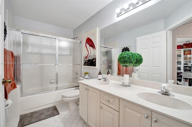 2019 Cove Ln, Weston, FL 33326