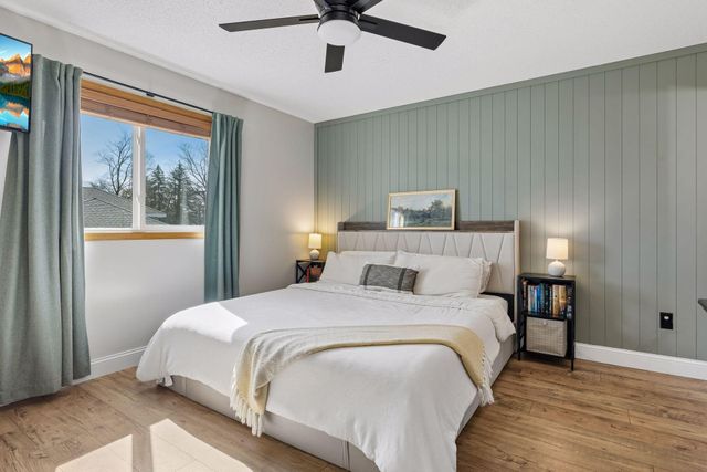 639 129th Avenue NE, Blaine, MN 55434