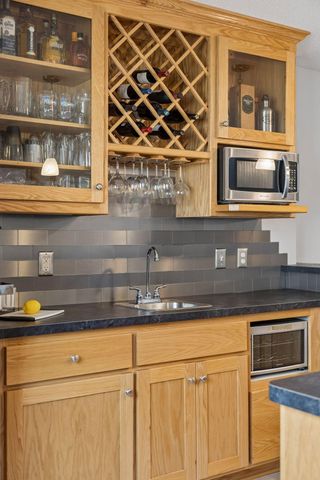 639 129th Avenue NE, Blaine, MN 55434