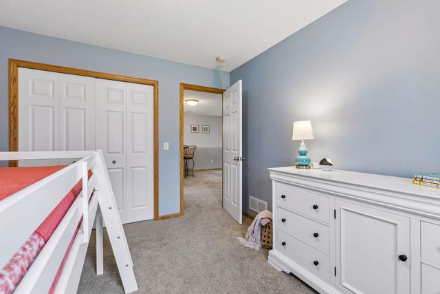 639 129th Avenue NE, Blaine, MN 55434