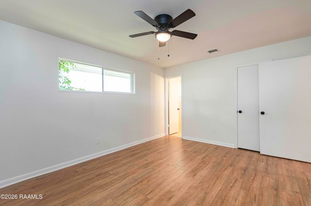 207 Broadmoor Boulevard, Lafayette, LA 70503