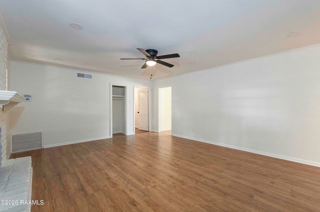 207 Broadmoor Boulevard, Lafayette, LA 70503