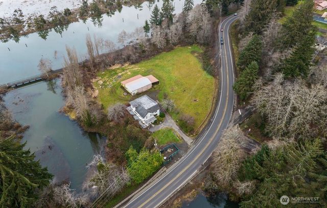 1632 Henkle Street, Raymond, WA 98577