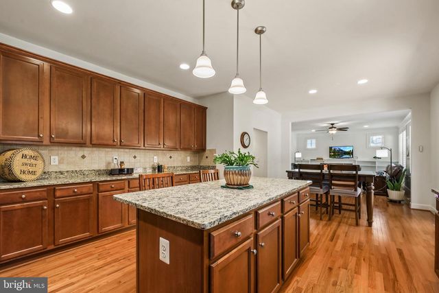 16408 CHATTANOOGA LN, Woodbridge, VA 22191