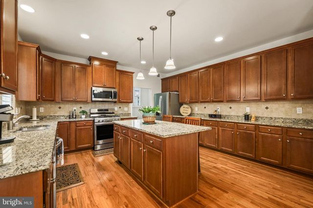 16408 CHATTANOOGA LN, Woodbridge, VA 22191