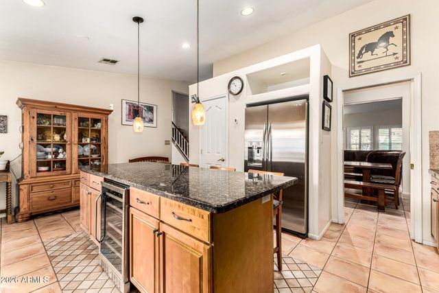 8125 S TAYLOR Drive, Tempe, AZ 85284