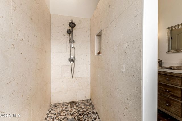 8125 S TAYLOR Drive, Tempe, AZ 85284