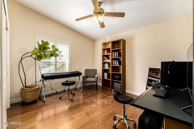 8125 S TAYLOR Drive, Tempe, AZ 85284