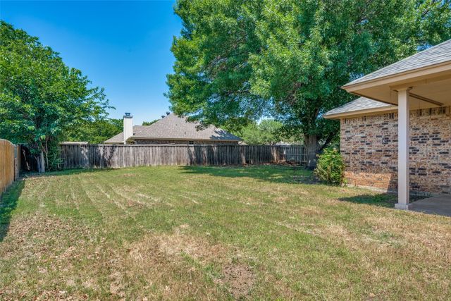 6709 Wayfarer Trail, Fort Worth, TX 76137