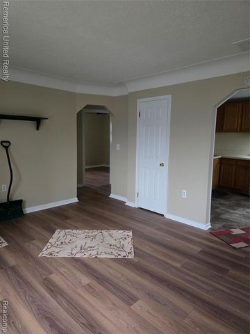 6334 Hampden, Taylor, MI 48180