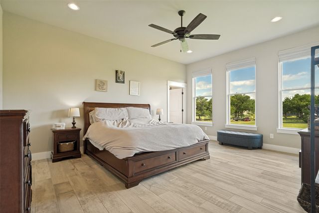 6913 Veal Station Road, Weatherford, TX 76085