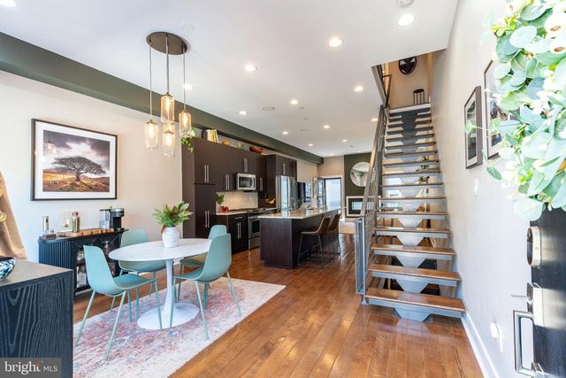 1218 CREASE ST, Philadelphia, PA 19125