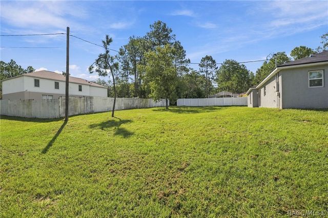 7839 N Quibble Avenue, Citrus Springs, FL 34434