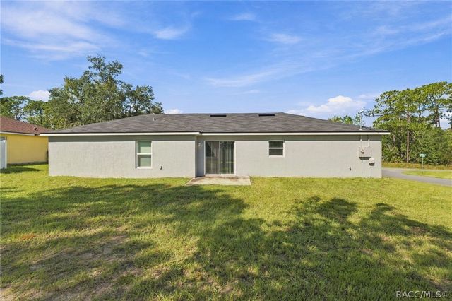 7839 N Quibble Avenue, Citrus Springs, FL 34434