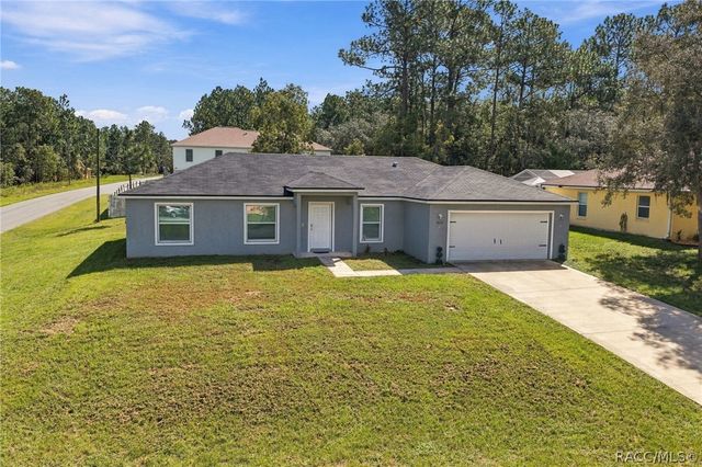 7839 N Quibble Avenue, Citrus Springs, FL 34434