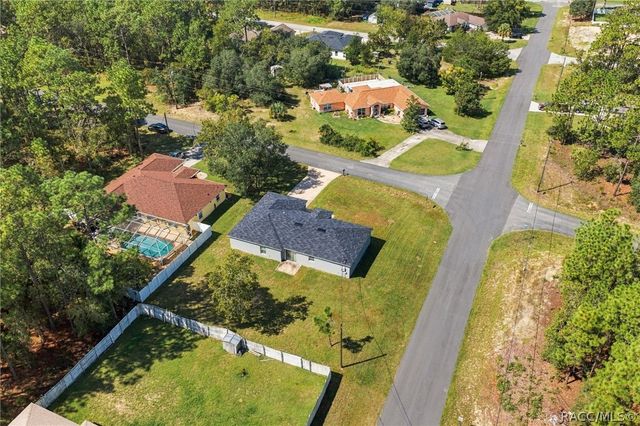 7839 N Quibble Avenue, Citrus Springs, FL 34434