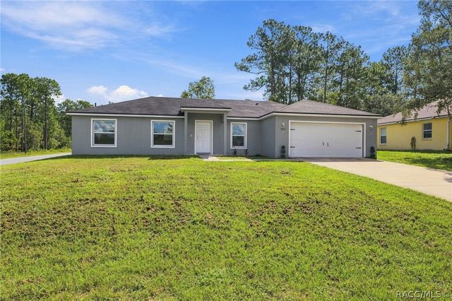 7839 N Quibble Avenue, Citrus Springs, FL 34434
