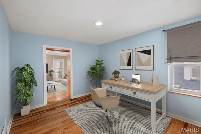 8261 Watson Road, Webster Groves, MO 63119
