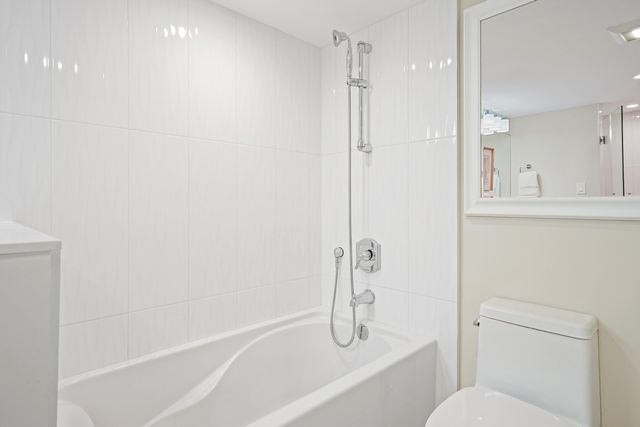 5380 N Ocean Drive 3a, Singer Island, FL 33404