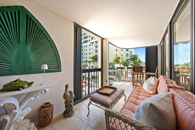 5380 N Ocean Drive 3a, Singer Island, FL 33404