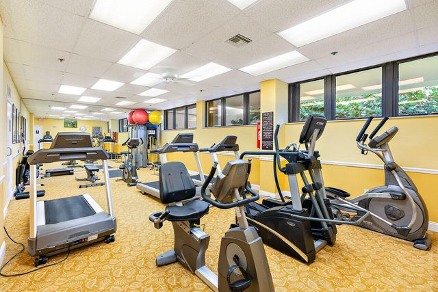 5380 N Ocean Drive 3a, Singer Island, FL 33404