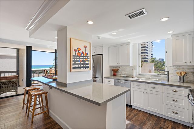 5380 N Ocean Drive 3a, Singer Island, FL 33404