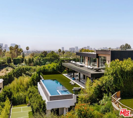 1140 Summit Drive, Beverly Hills, CA 90210