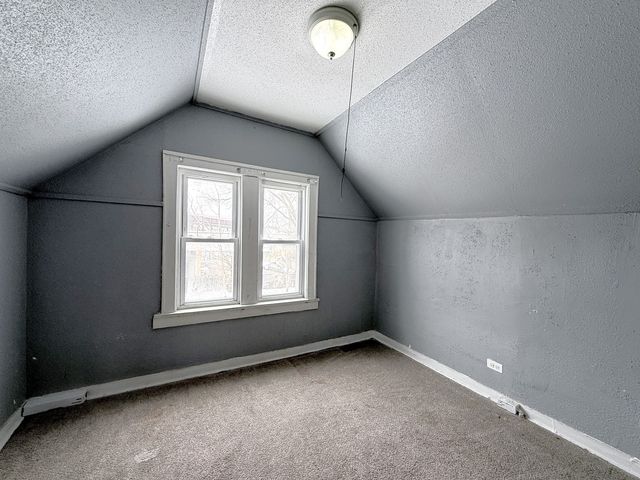 8015 S Harper Avenue, Chicago, IL 60619