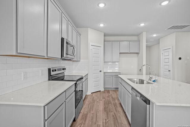 8416 Rocket View, San Antonio, TX 78263