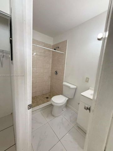 526 SW 64th Ave 2, Miami, FL 33144