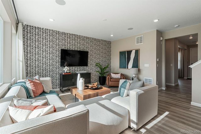 3320 N Denali Street, Aurora, CO 80019