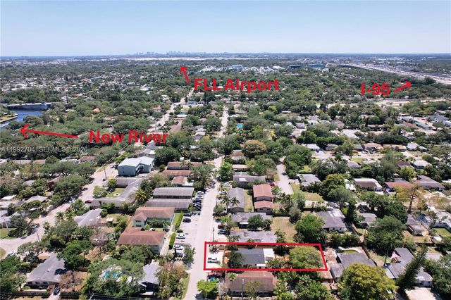 907 SW 15th Ter 1-2, Fort Lauderdale, FL 33312